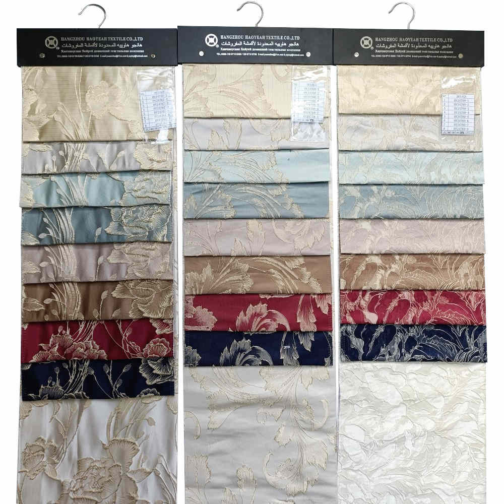 Polyester Luxury Exquisite 3D Brocade Jacquard Fabric For Curtains Cushions Sofas Garments